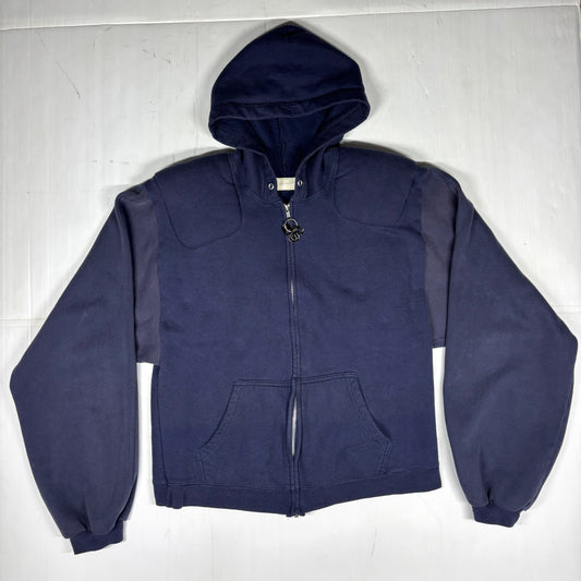 Machine traveler zip up