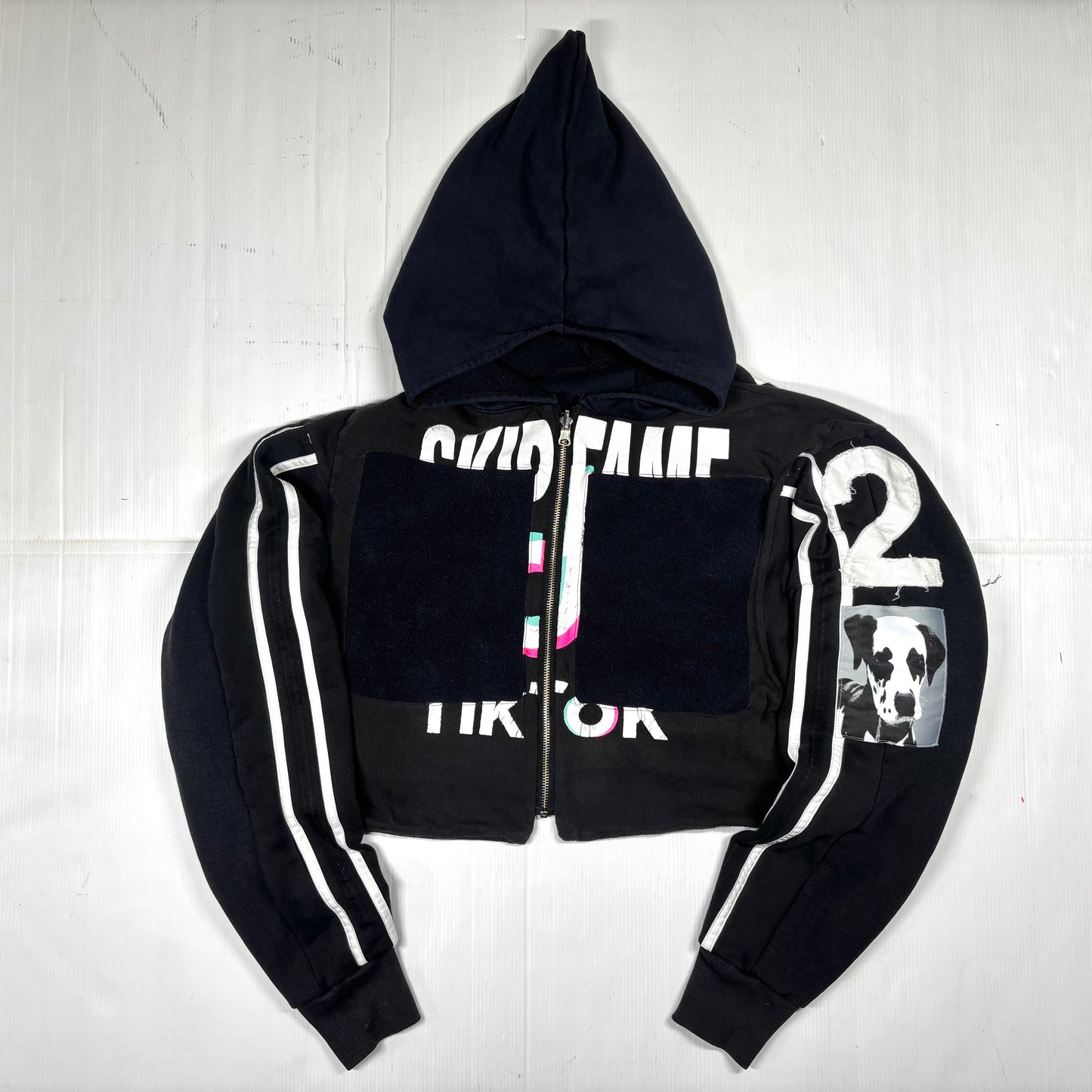 Tface zip up