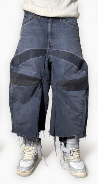 Double-u shorts
