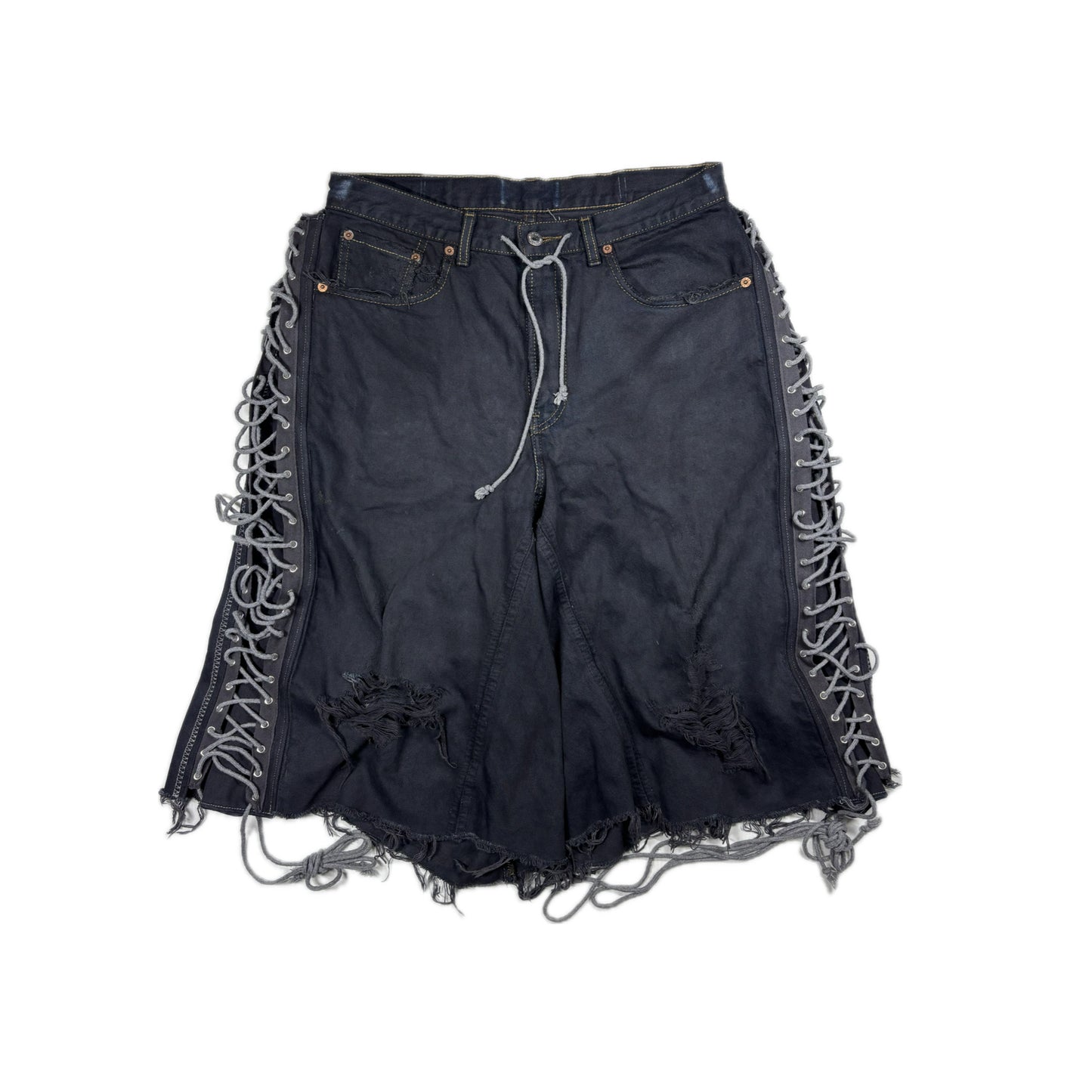 Laced shorts
